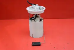 Bränslepump AV61-9H307-AC för Ford Focus MK3 1.6