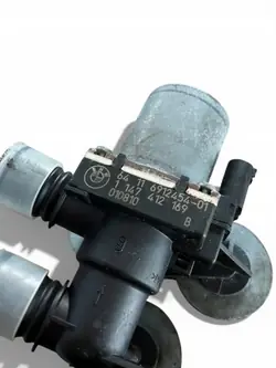 BMW OE Vesiventtiili OEM 6912454XX - Käytetty