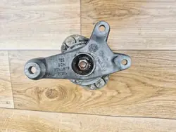 Audi A4 B6 B7 Vaihteiston Tuki 8E0399115K