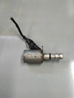 Válvula pressão óleo OEM 04L906455B - Usado