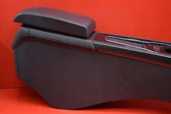 OEM 9686452980 Mittkonsol Armstöd Peugeot 508