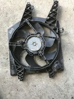 Ventilateur avec boîtier pour Renault Twingo 2007-2014