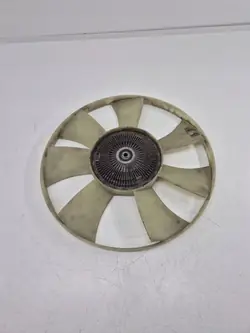Viskoosituuletin OEM ESP37973 Volkswagen Crafterille