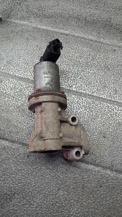 Válvula EGR usada OEM 28410-2A120 para Hyundai Getz