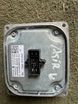 Module Commande Phare Opel Astra K OEM 255103