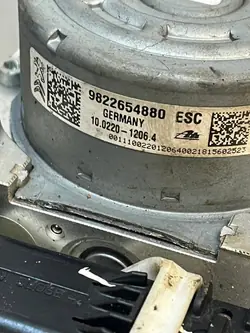 Pompe ABS OEM 9822654880 pour Peugeot Citroen
