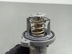 2015 Lexus GS 250 350 300H 450H Boîtier de thermostat FOB55255