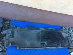 Bouclier Sous-Caisse Audi Q7 4M Gauche OEM 4M0825205L