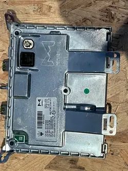 Maserati Levante Display-Monitor OEM 670154202