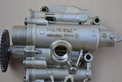 Oljepump OEM 04E115109E för 1.4 TSI motorer