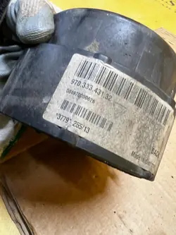 Siège de Ressort Arrière OEM 97033343132 Porsche Panamera
