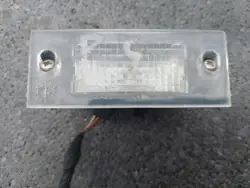 AUDI A4 B5 LIFT SEDAN FEU DE PLAQUE DROIT