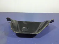Audi A6 C8 väliseinä metallikansi OEM 4K0819523J