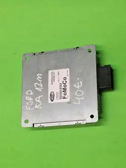 Ford ohjausvahvistimen ohjausyksikkö OEM 503950410700