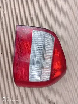Audi A3 8L FL 00-03 Luz Trasera Izquierda 8L0945095B