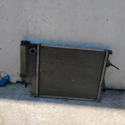 BMW E39 520 523 528 Motor Kylare M52 1740701