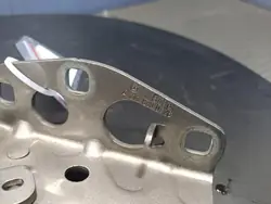 Dobradiça do Capô Esquerda Mercedes-Benz W213 OEM A2138800128