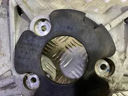 Tesla Model 3 2023 Höger sida Fjäderfäste stötdämpare OEM 104403700C