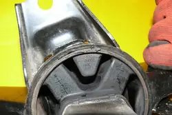 Moottorin Kiinnike Vasen OEM Hyundai i30 1.6