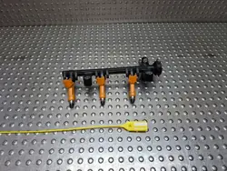 Conjunto de Rail de Injectores OEM S25165717 Toyota Aygo I