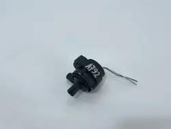 Pompe à eau Mercedes OEM A2118350028 - Occasion