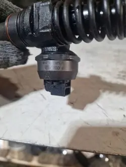 Injecteur Diesel VW BORA 1.9L OEM 045130073T