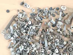 OEM Kiinnityspultit & Mutterit 7kg Peugeot Expert III