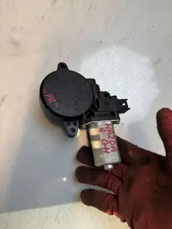 Mazda 6 Raamhefmotor Voor Rechts Gebruikt OEM 123312