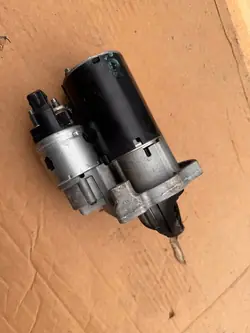 Démarreur moteur Citroen Peugeot 1.2 purtech