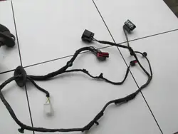 Linke Hintertür-Kabelbaum OEM F1ET-14240-LEH