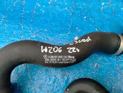 Manguera de agua Mercedes OEM A2065010400 - Usado