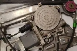 Lève-vitre avant gauche BMW 5 (E39) 3.0L Diesel OEM