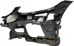 MERCEDES C-KLASA W205 AMG Support Avant Droit A2058855602
