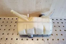 Motorutrymmet delar RENAULT MEGANE II ESTATE 8200273157