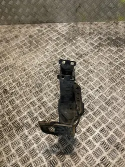 Mercedes-Benz C W203 Trave Longitudinale Anteriore Sinistra