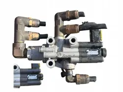 Válvula ECAS OEM 2158373 para Scania R/S - Usado