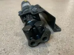 Distribuidor Pneumático Audi RS6 C7 OEM 4G0616813A