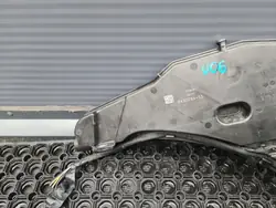 BMW U06 Spolarbehållare OEM 8492094 - Begagnad