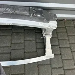 Poutre inférieure pare-chocs avant Porsche 992 OEM 992807108