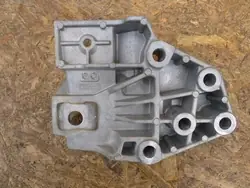 Braço de suporte Land Rover OE BJ326P096AA - Usado