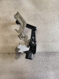 Capteur de Niveau Phare Droit Arrière Volvo OEM 32246112