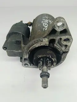 Motor de arranque Volkswagen JETTA GOLF II 1.8 055911023