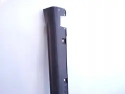 OEM 77231-63T0R Rechte Schwellerverkleidung Suzuki