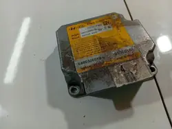 SRS Ilmatyynyohjausmoduuli Kia Sportage 2006