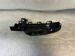 BMW X3 G01 Oikea peilin kansi vilkulla T11560