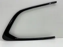 Moldura janela traseira esquerda BMW X1 U11 OEM 9451566