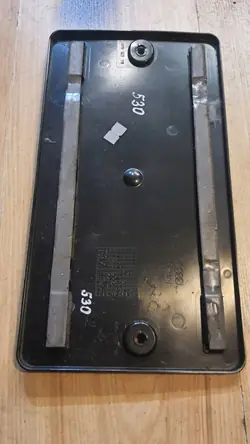 Cadre plaque OEM 4M0827113 pour Lamborghini Urus