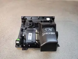 Matkustajan hansikaslokero OEM 2299328XZD10 Citroen C5 Aircross