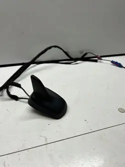 OEM 8T8035503A GPS-antenna (fena) för Audi S5