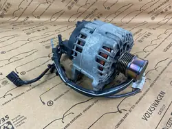 Alternateur Volkswagen OE 04C903023M